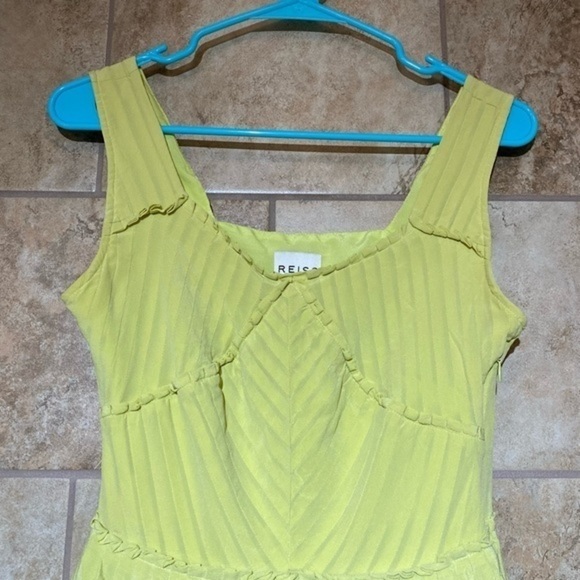 Reiss Leia 100% Silk Pleated Citrus Chartreuse Lined Dress 6 Sleeveless - Picture 3 of 7